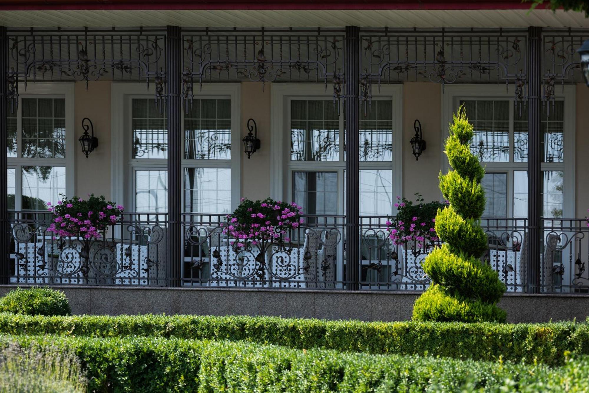 Hotel Grand Aristocrate Dubovtsy 외부 사진