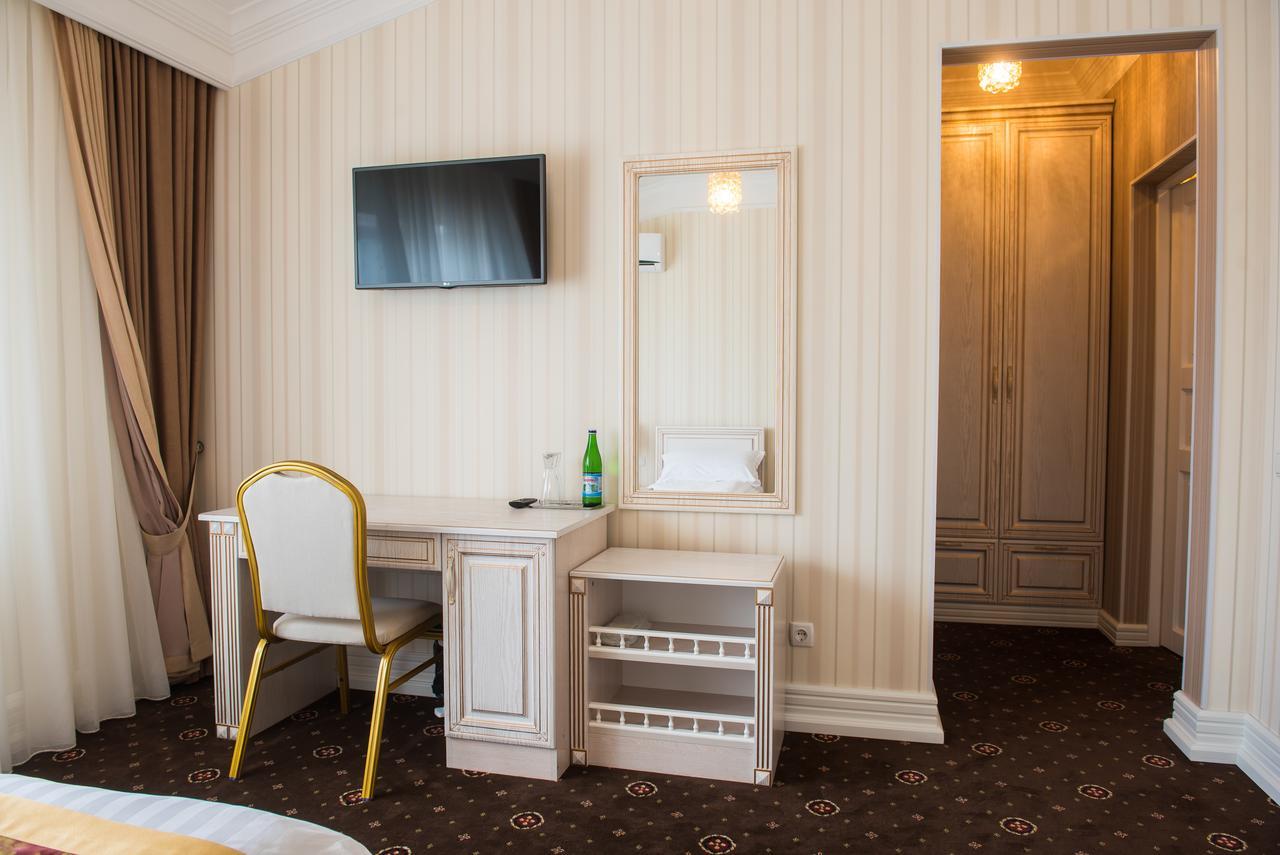 Hotel Grand Aristocrate Dubovtsy 외부 사진